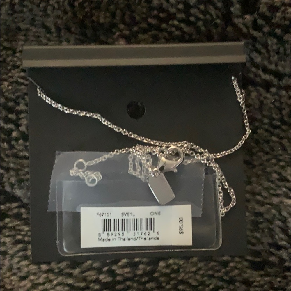 Coach necklace - Picture 2 of 2